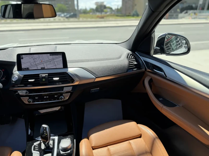 BMW X3 MPACK, HEAD UP, AMBIENT, PANORAMA, М.ТОЧКА, LANE A, снимка 8 - Автомобили и джипове - 52635270