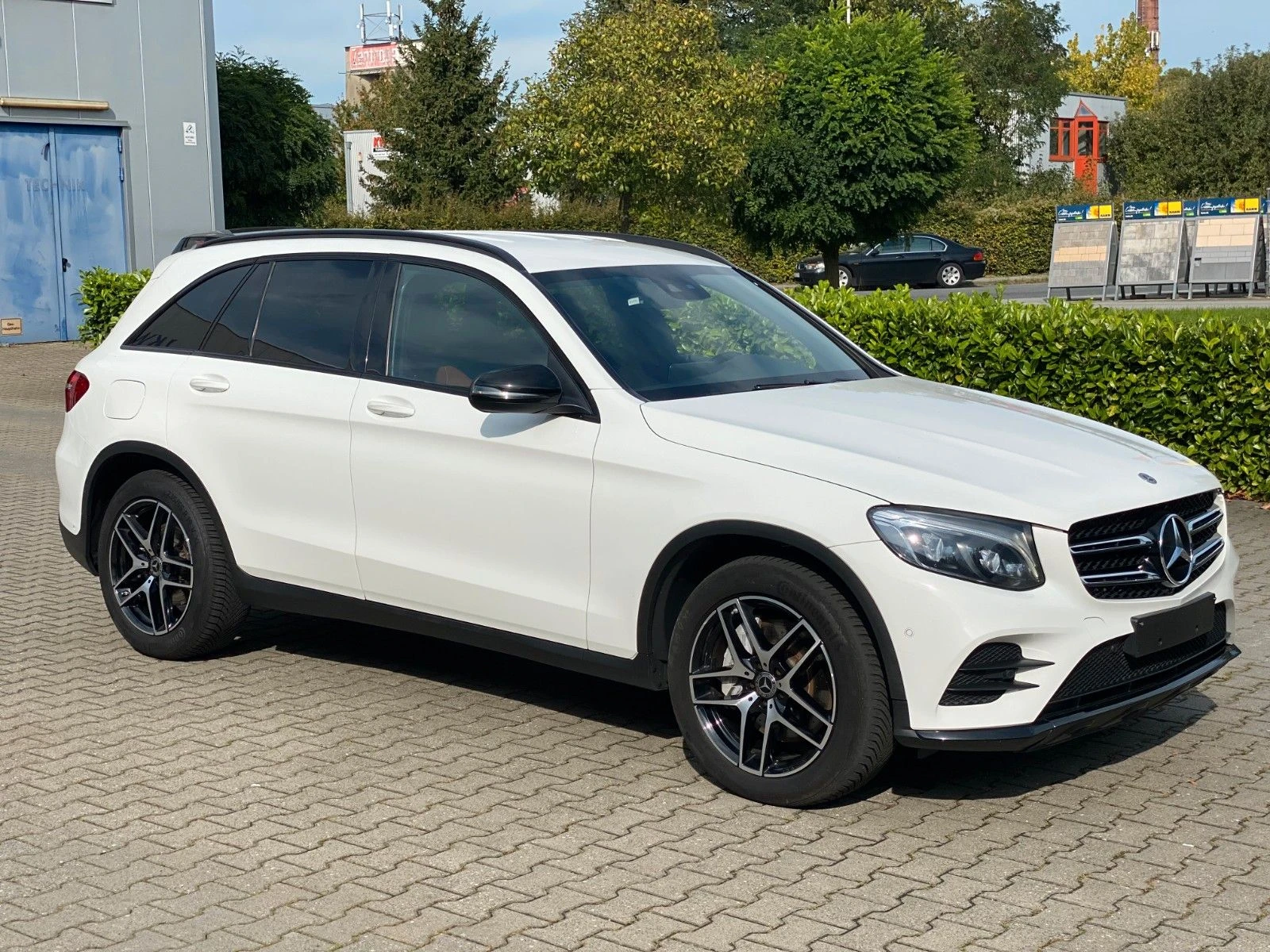 Mercedes-Benz GLC 350 d 4Matic AMG-Paket - изображение 3