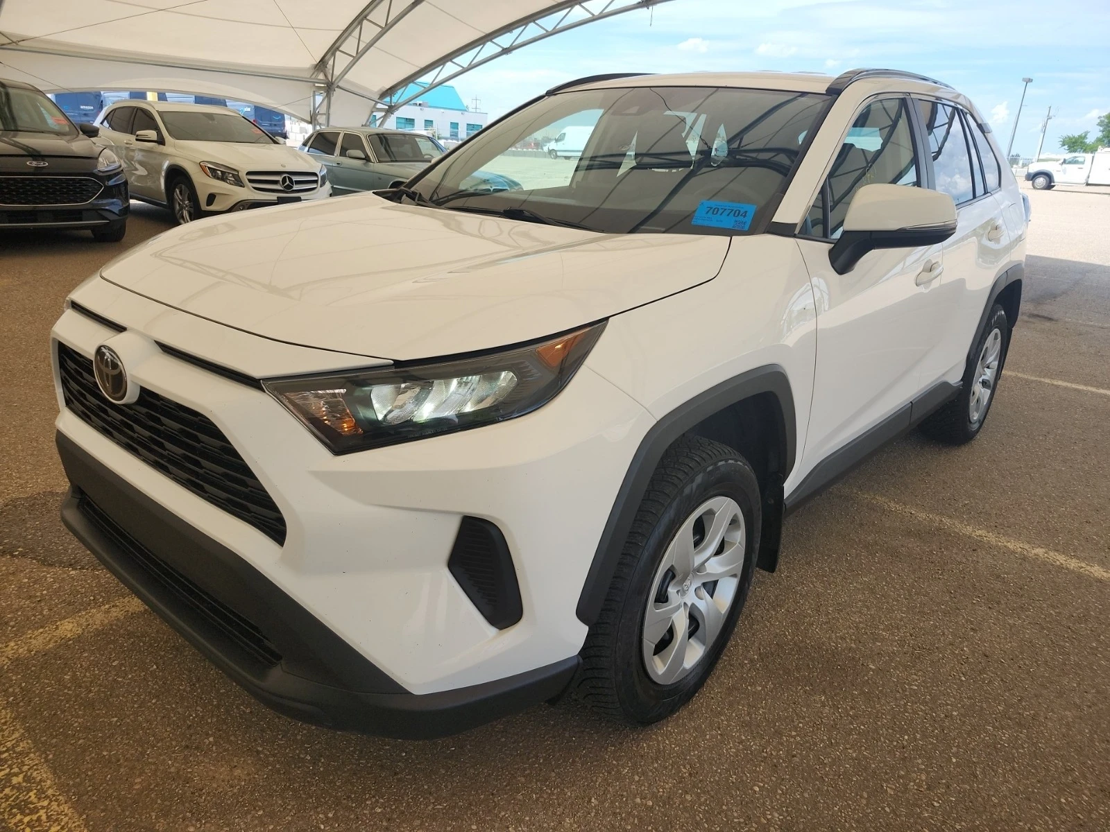 Toyota Rav4 Le* ЦЕНА ДО БЪЛГАРИЯ* (CARFAX) - изображение 2