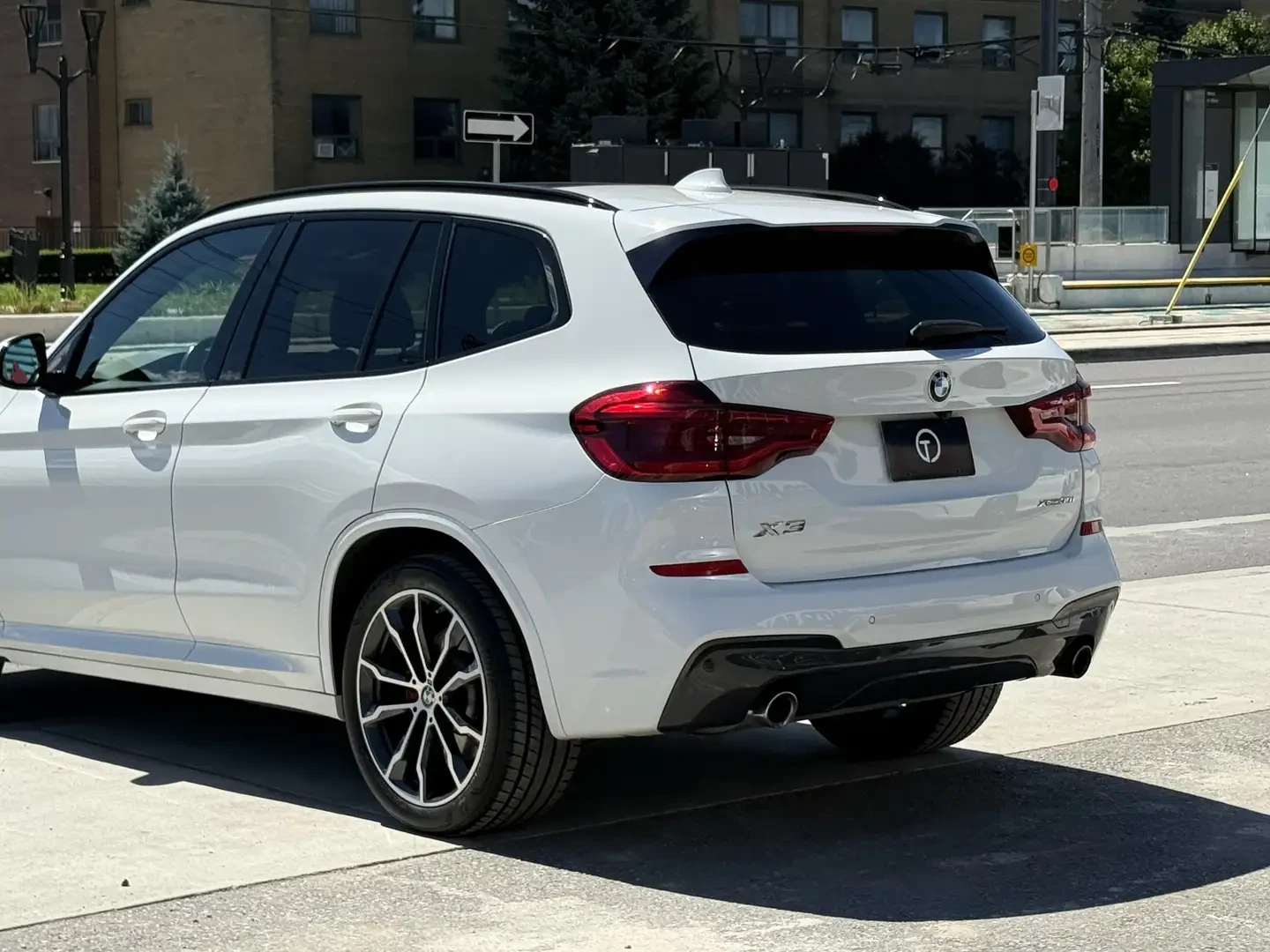 BMW X3 MPACK, HEAD UP, AMBIENT, PANORAMA, М.ТОЧКА, LANE A - изображение 4