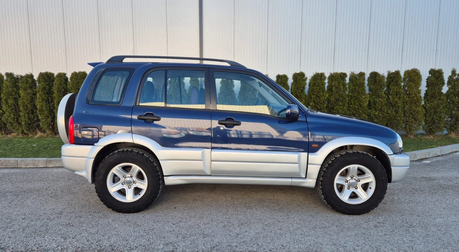 Suzuki Grand vitara 2.5i V6  - изображение 7