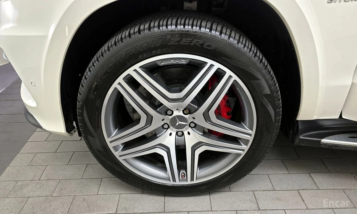 Mercedes-Benz GL 63 AMG, снимка 5 - Автомобили и джипове - 53891452