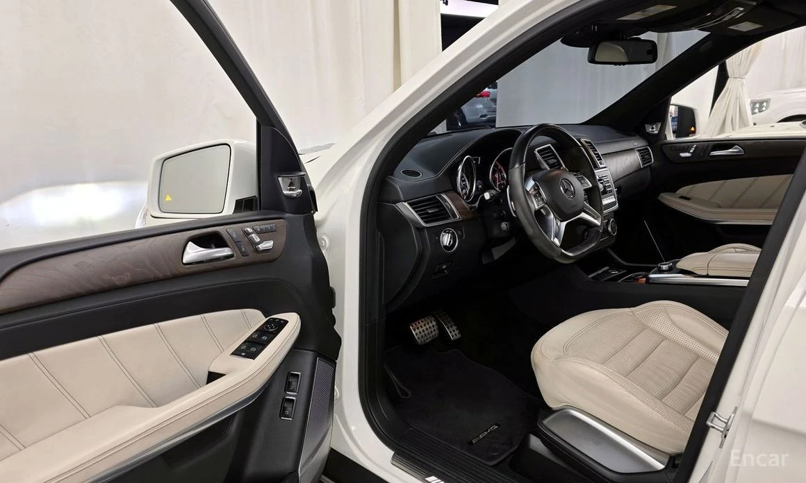 Mercedes-Benz GL 63 AMG, снимка 10 - Автомобили и джипове - 53891452