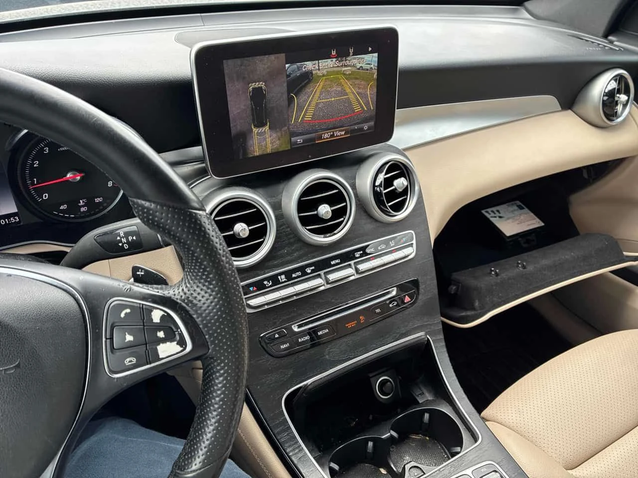 Mercedes-Benz GLC * 300 * CARFAX * ЦЕНА ДО БГ, снимка 9 - Автомобили и джипове - 54385079