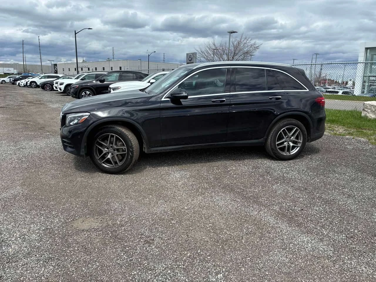 Mercedes-Benz GLC * 300 * CARFAX * ЦЕНА ДО БГ, снимка 2 - Автомобили и джипове - 54385079
