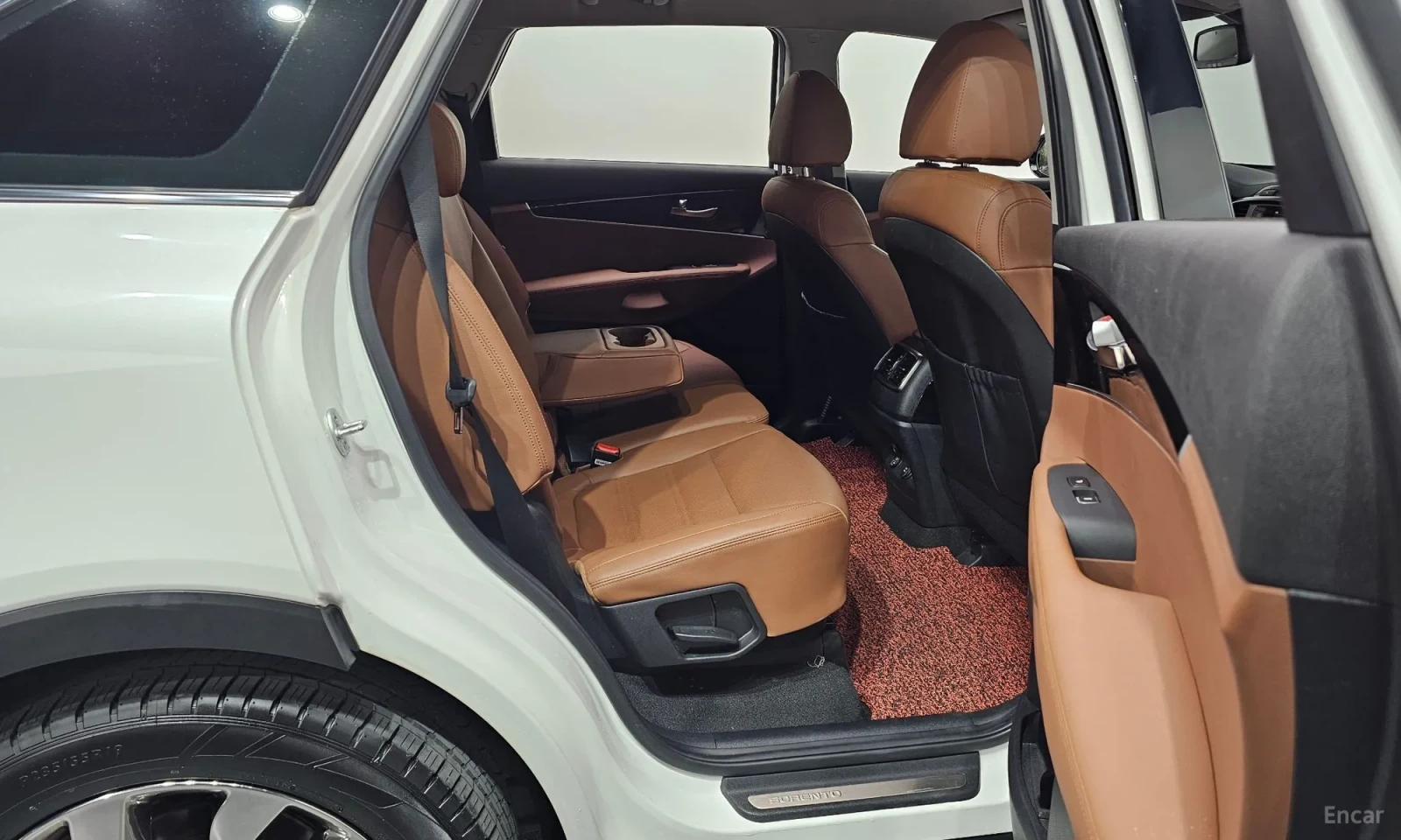 Kia Sorento АВАНСОВО ПЛАЩАНЕ\ТОП ИСПЪЛНЕНИЕ, снимка 11 - Автомобили и джипове - 56081636