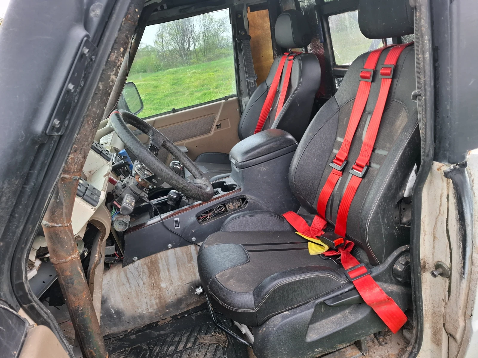 Land Rover Discovery, снимка 4 - Автомобили и джипове - 56160679
