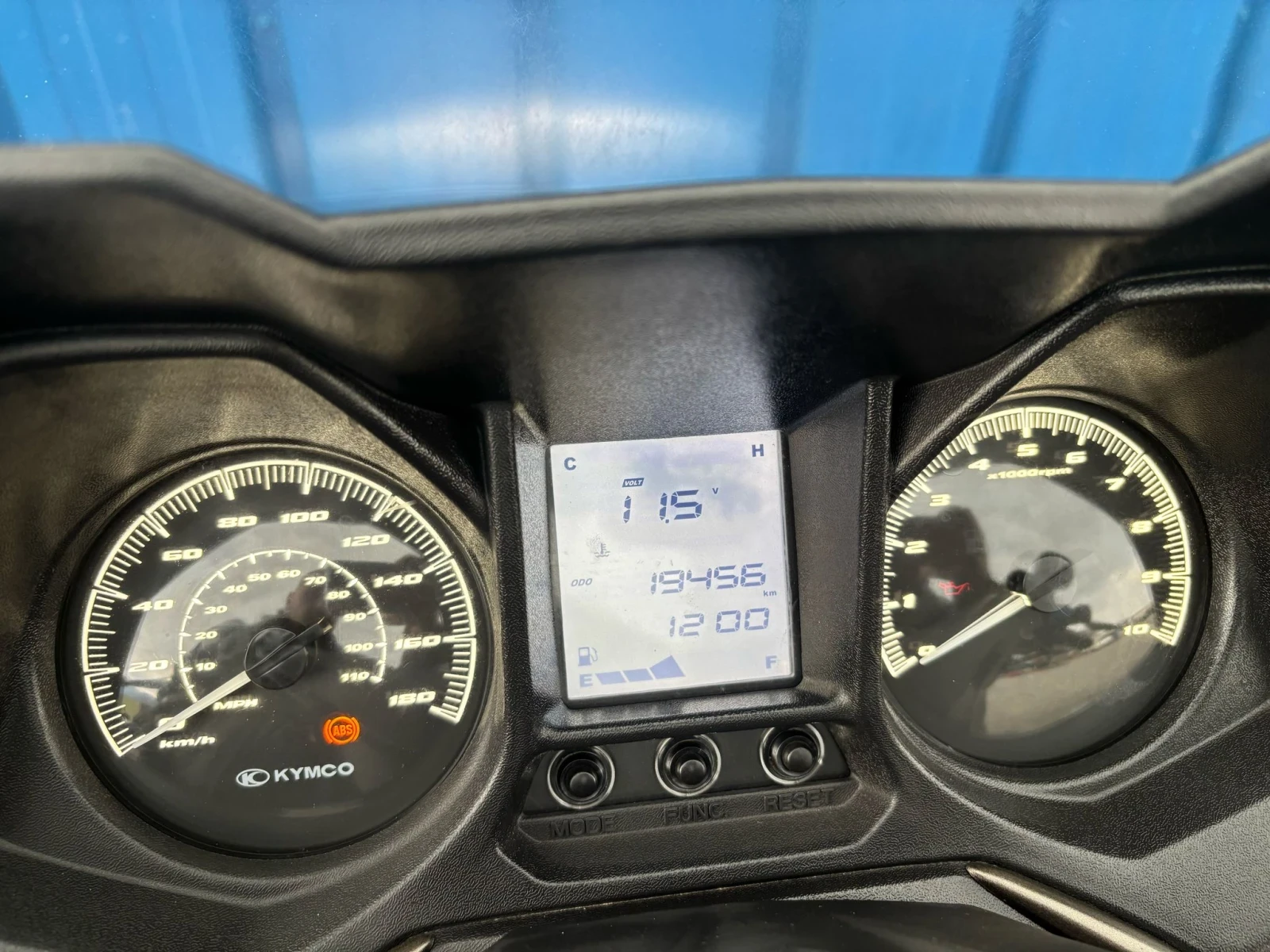 Kymco Downtown X-town 300i ABS - изображение 7