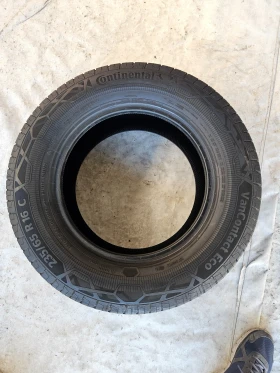 Гуми Летни 235/65R16, снимка 4 - Гуми и джанти - 47943689