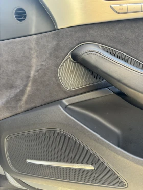 Audi A8 Long, снимка 13