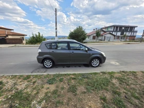 Toyota Corolla verso, снимка 8