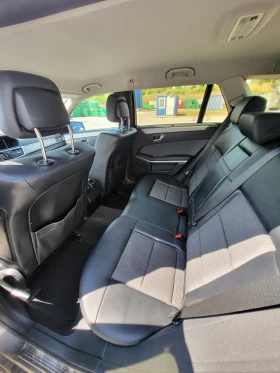 Mercedes-Benz E 350 4MATIC, снимка 13