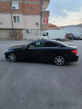 Mercedes-Benz C 220 2.2 AMG paket, снимка 4