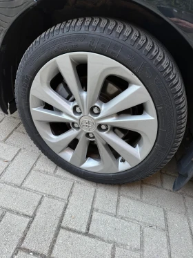 Toyota Auris Toyota auris tauring sport hybrid, снимка 8