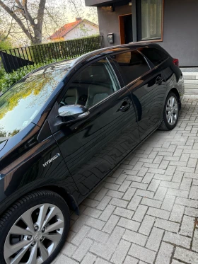 Toyota Auris Toyota auris tauring sport hybrid, снимка 3