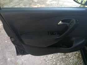 VW Polo 1.6 Италия, снимка 9