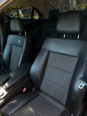 Mercedes-Benz E 220, снимка 8