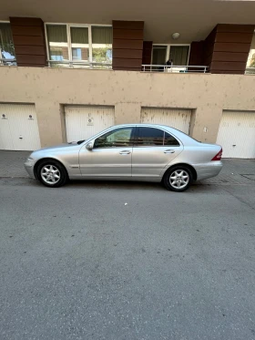 Обява за продажба на Mercedes-Benz C 200 ~4 400 лв. - изображение 1