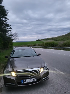 Mercedes-Benz E 350 4MATIC - 8900 € / 17406.89 лв. - 24550437 2
