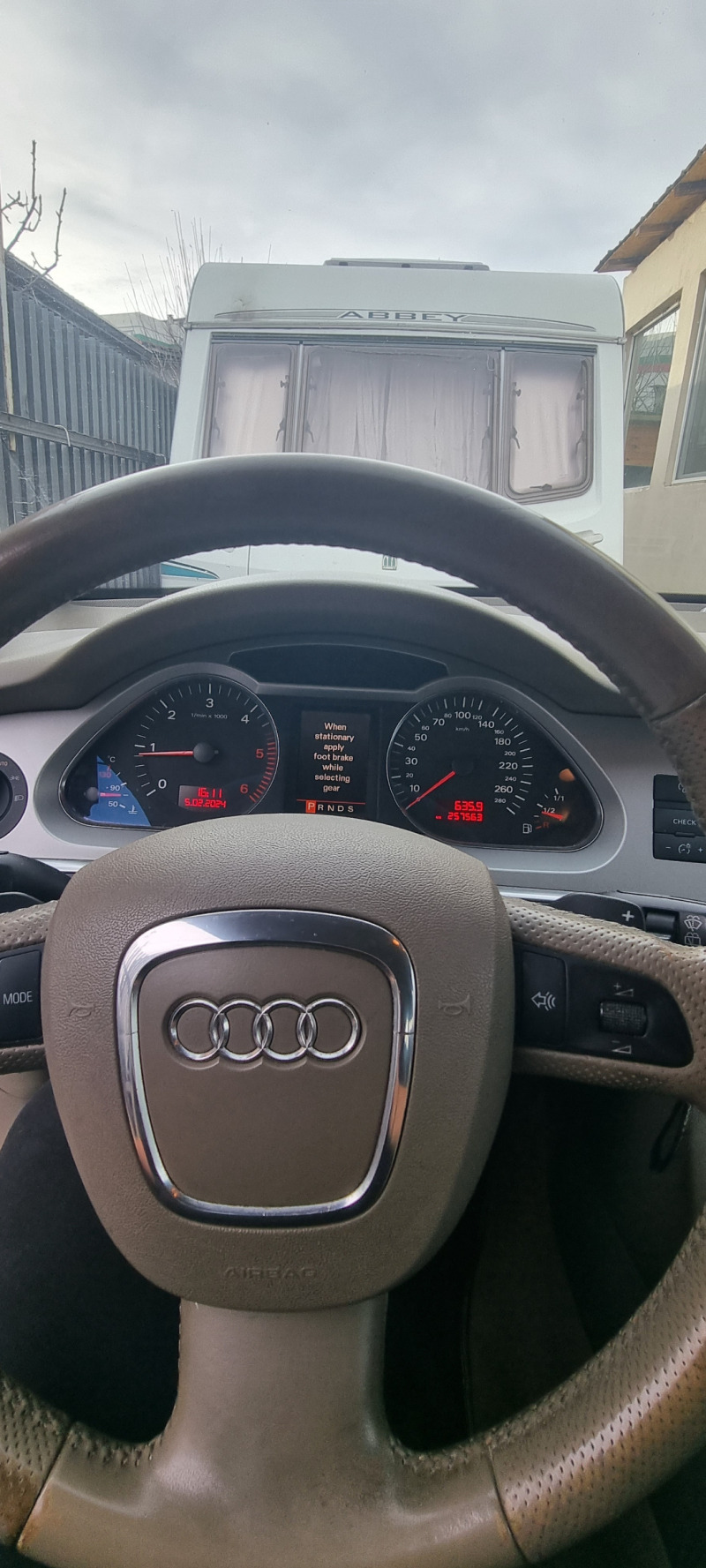 Audi A6, снимка 14 - Автомобили и джипове - 45927110