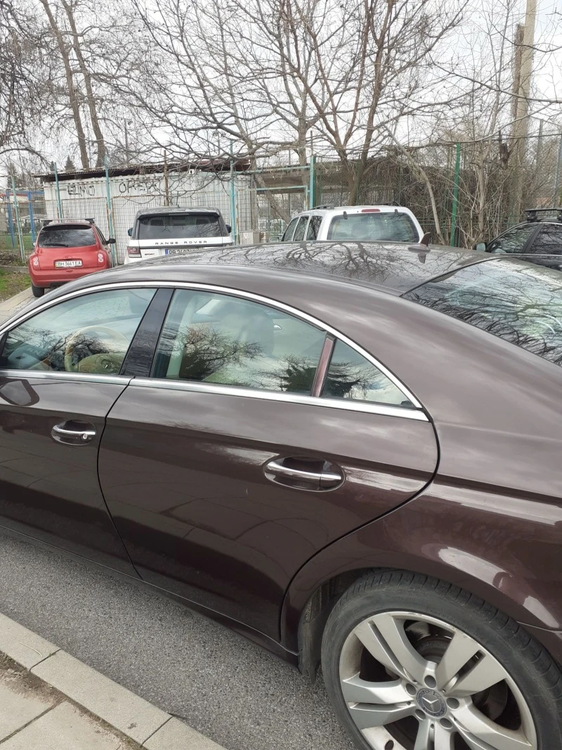 Mercedes-Benz CLS 320, снимка 11 - Автомобили и джипове - 46796250