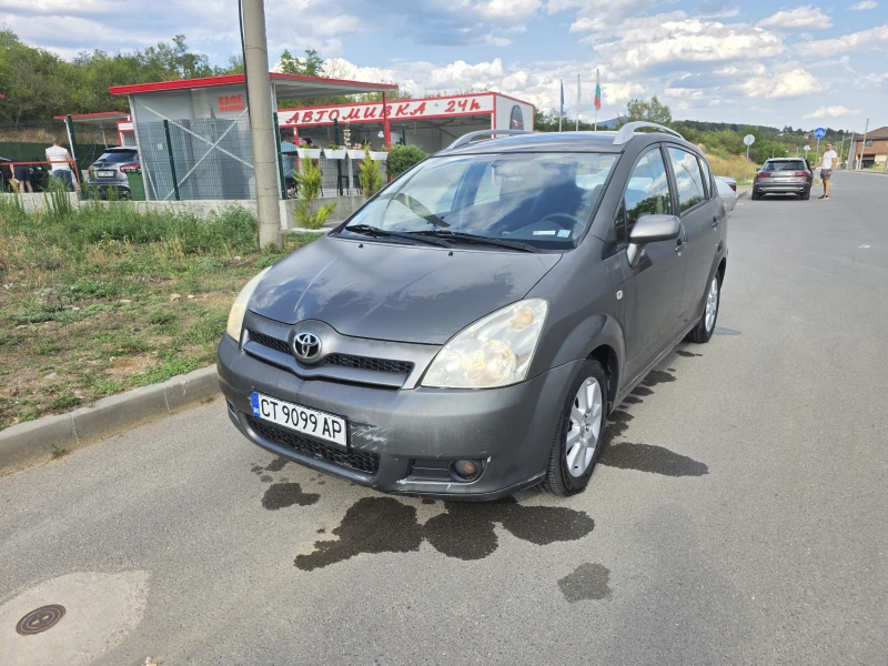 Toyota Corolla verso, снимка 3 - Автомобили и джипове - 51593438