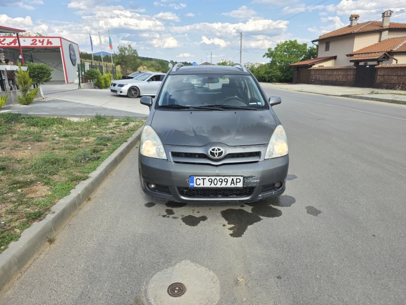 Toyota Corolla verso, снимка 2 - Автомобили и джипове - 51593438
