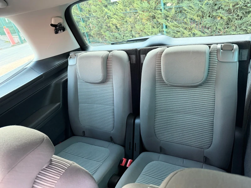 Seat Alhambra 2.0TDI/ОБСЛУЖЕНА/ВЪЗМОЖЕН ЛИЗИНГ, снимка 10 - Автомобили и джипове - 52346990