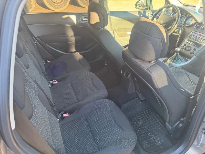 Peugeot 308 SW 1.6 HDI  панорама, снимка 11 - Автомобили и джипове - 52744146