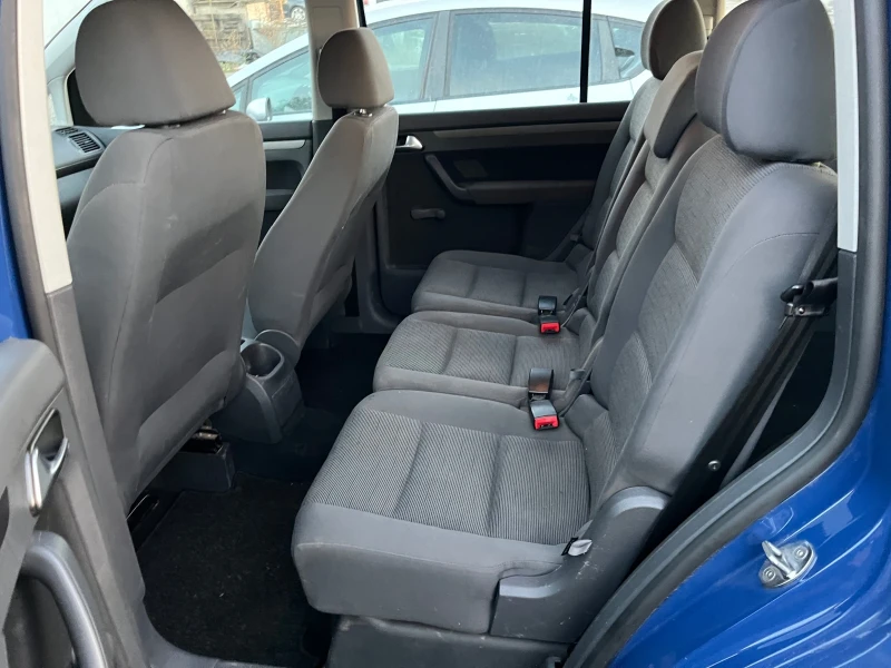 VW Touran 1.9TDI, снимка 8 - Автомобили и джипове - 52825274