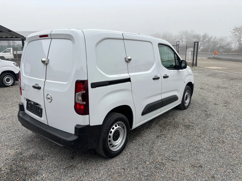 Opel Combo 1.5 HDI 2024г20хил.км., снимка 3 - Автомобили и джипове - 52827383