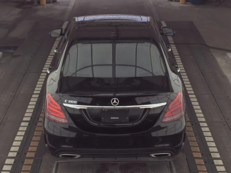 Mercedes-Benz C 300 AMG ПАКЕТ| БЕЗ ЩЕТА| Blind Spot Assist| BURMESTER, снимка 5 - Автомобили и джипове - 53160658