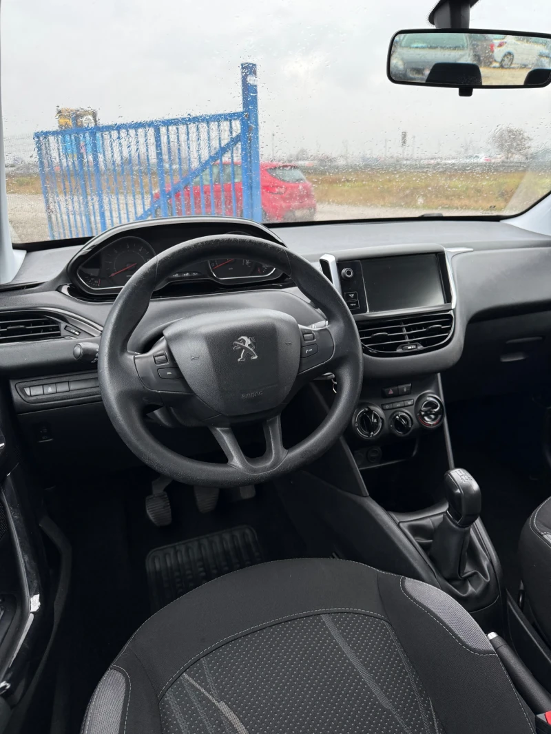 Peugeot 208 1.4 HDI Active, снимка 7 - Автомобили и джипове - 53244115