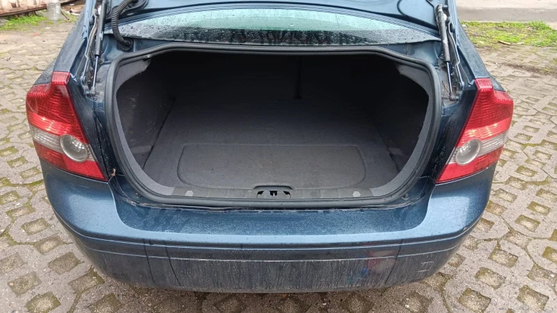 Volvo S40, снимка 10 - Автомобили и джипове - 53295388