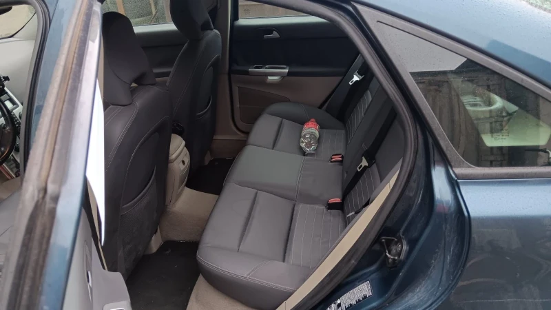 Volvo S40, снимка 5 - Автомобили и джипове - 53295388