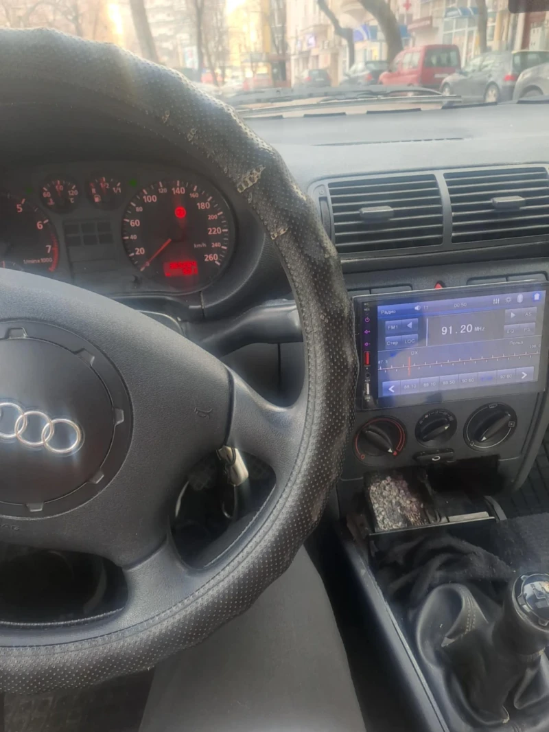 Audi A3 1.8, снимка 9 - Автомобили и джипове - 53343642