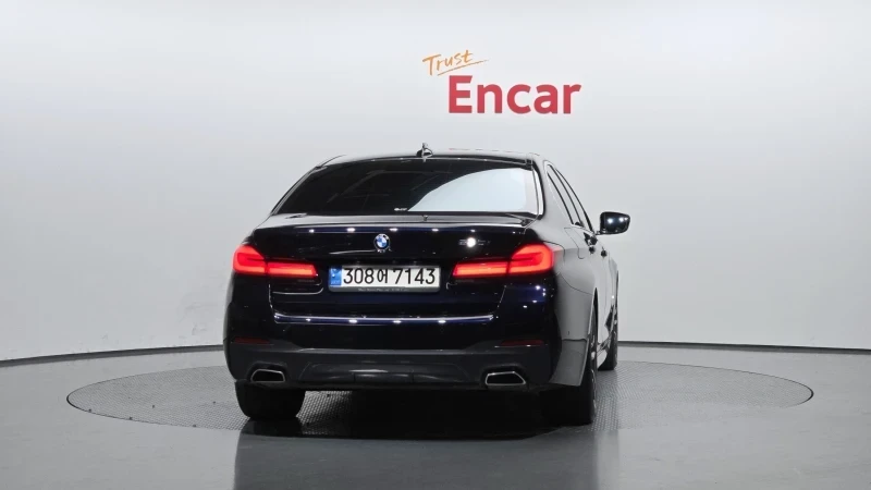 BMW 520 * B&W| ����� � �����| HUD| 360| ���� �� �� *  | Mobile.bg � ����������� 1