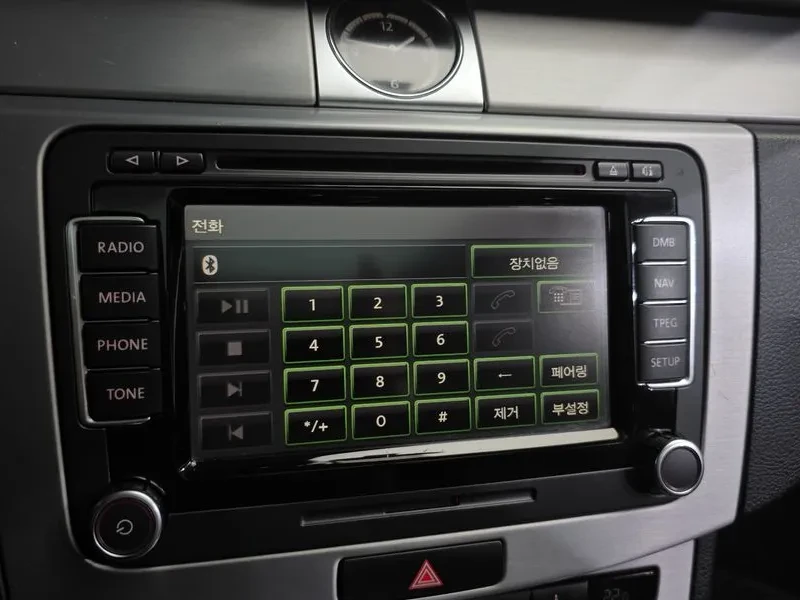 VW CC 2.0 Tdi Bluemotion 4Motion, снимка 16 - Автомобили и джипове - 56389117