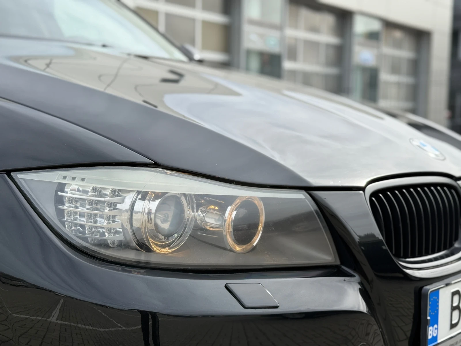 BMW 320  - изображение 6