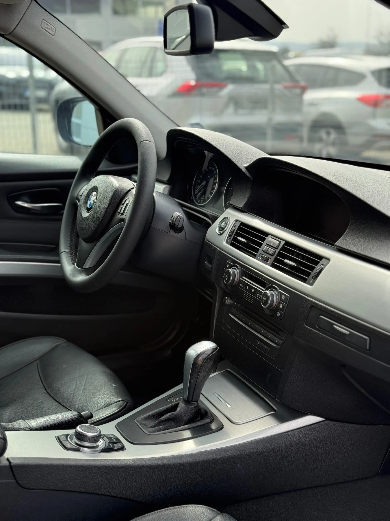 BMW 320  - изображение 7