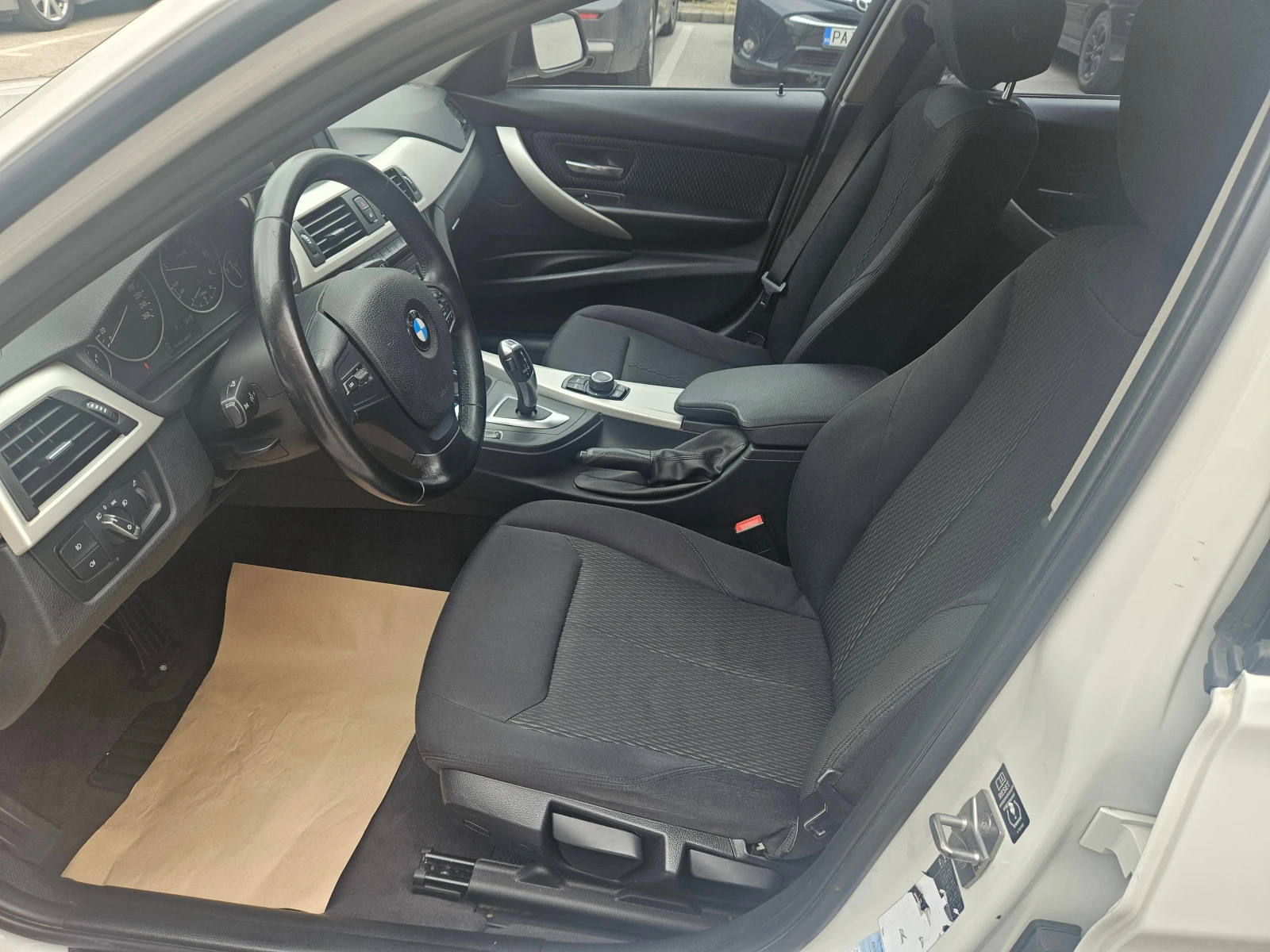 BMW 320 d/M-Sport/AT/NAVI/XENON - изображение 10