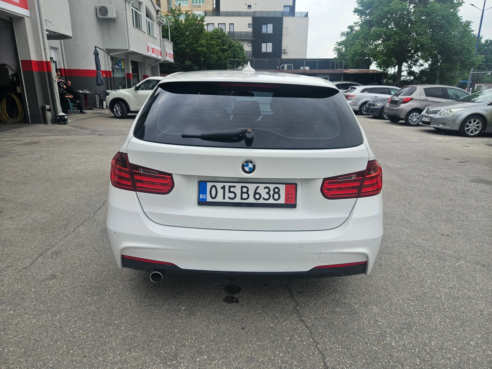 BMW 320 d/M-Sport/AT/NAVI/XENON - изображение 4