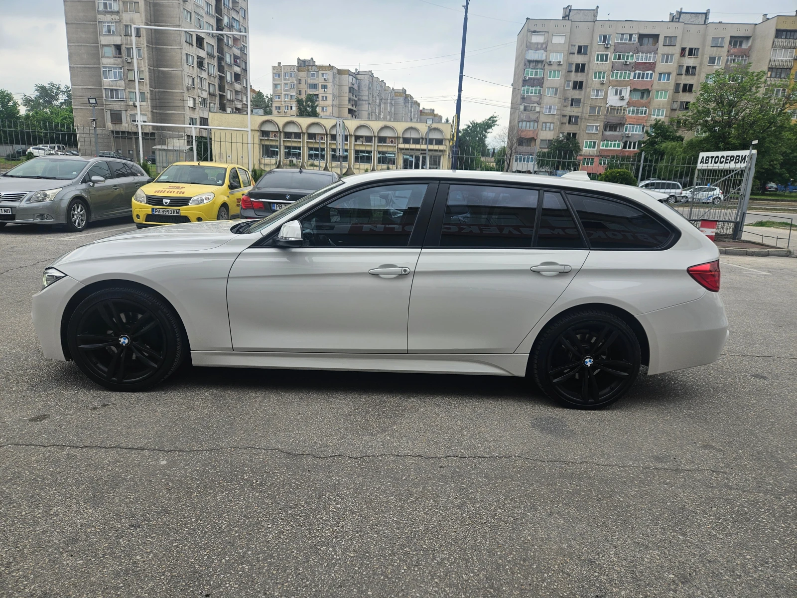 BMW 320 d/M-Sport/AT/NAVI/XENON - изображение 2