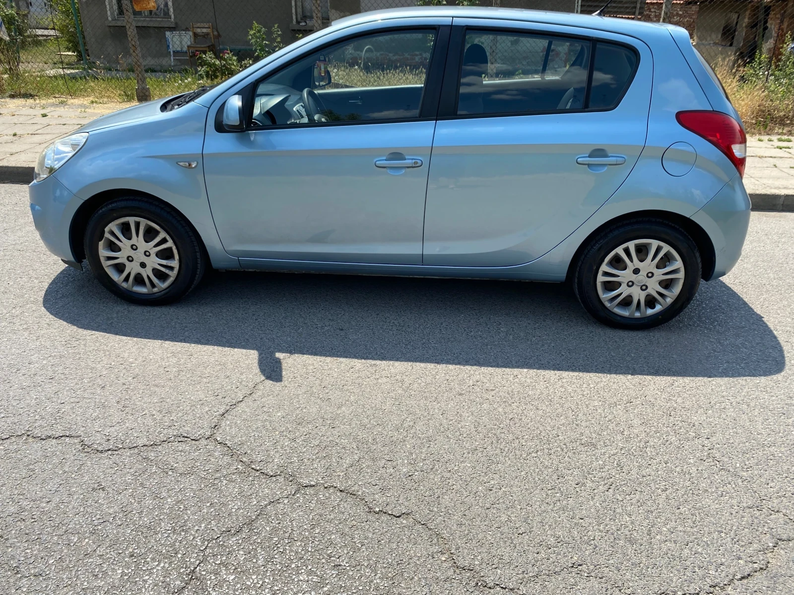 Hyundai I20  - изображение 5