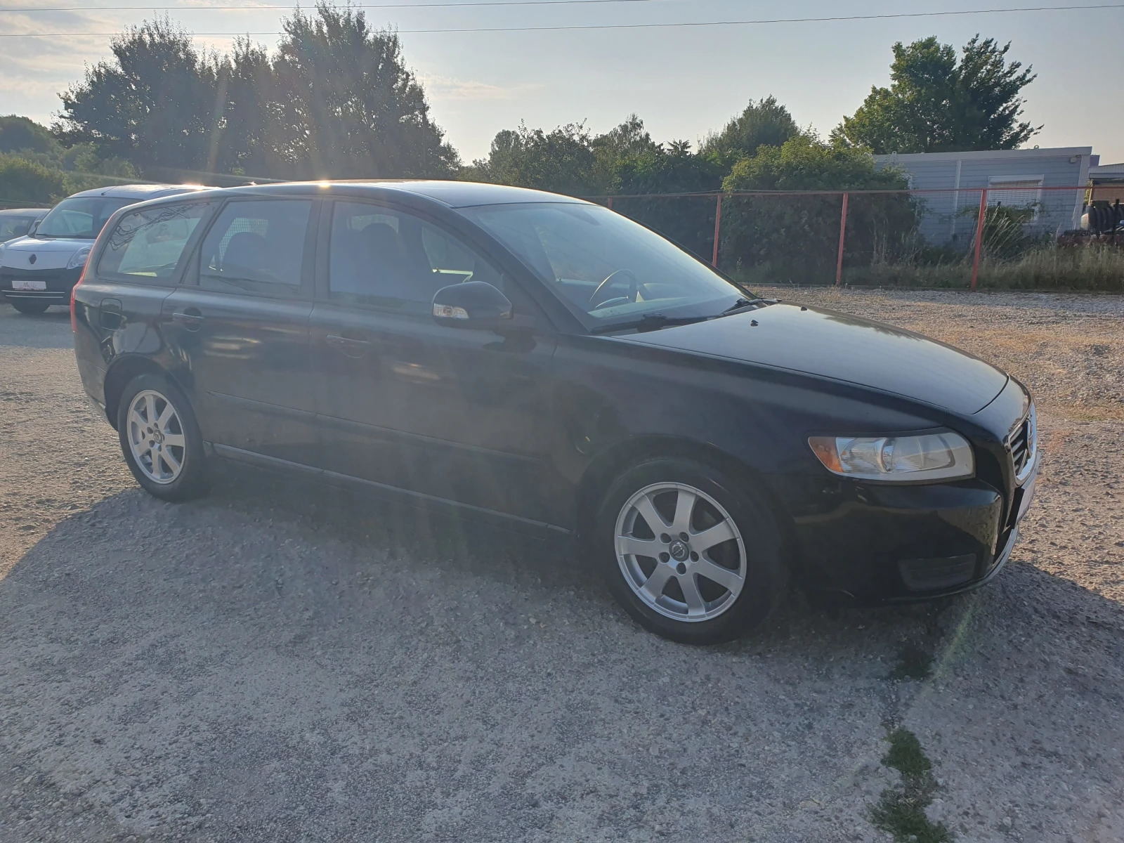 Volvo V50 1.6D - изображение 3