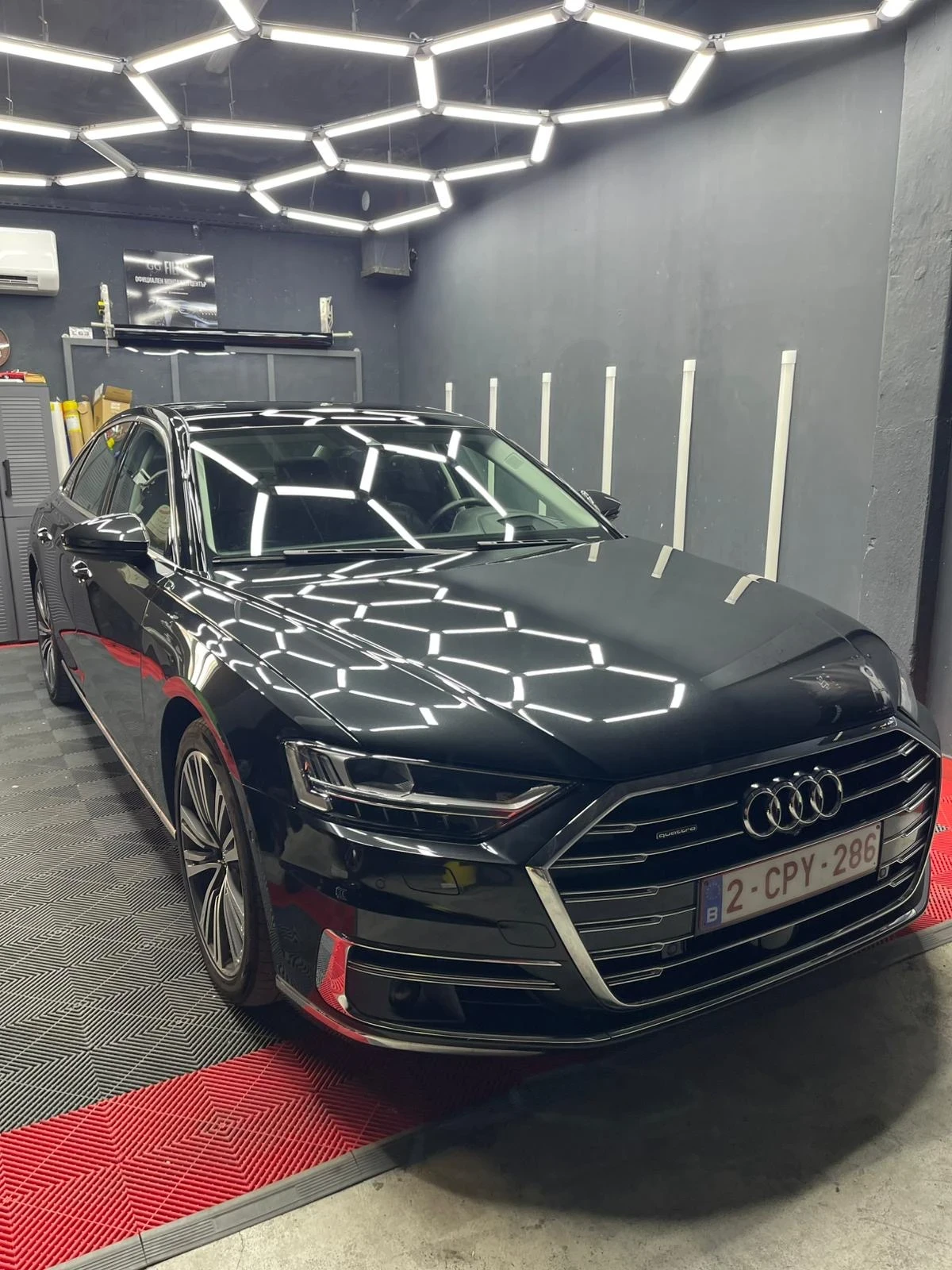 Audi A8 A8 D5 50 tdi - изображение 2