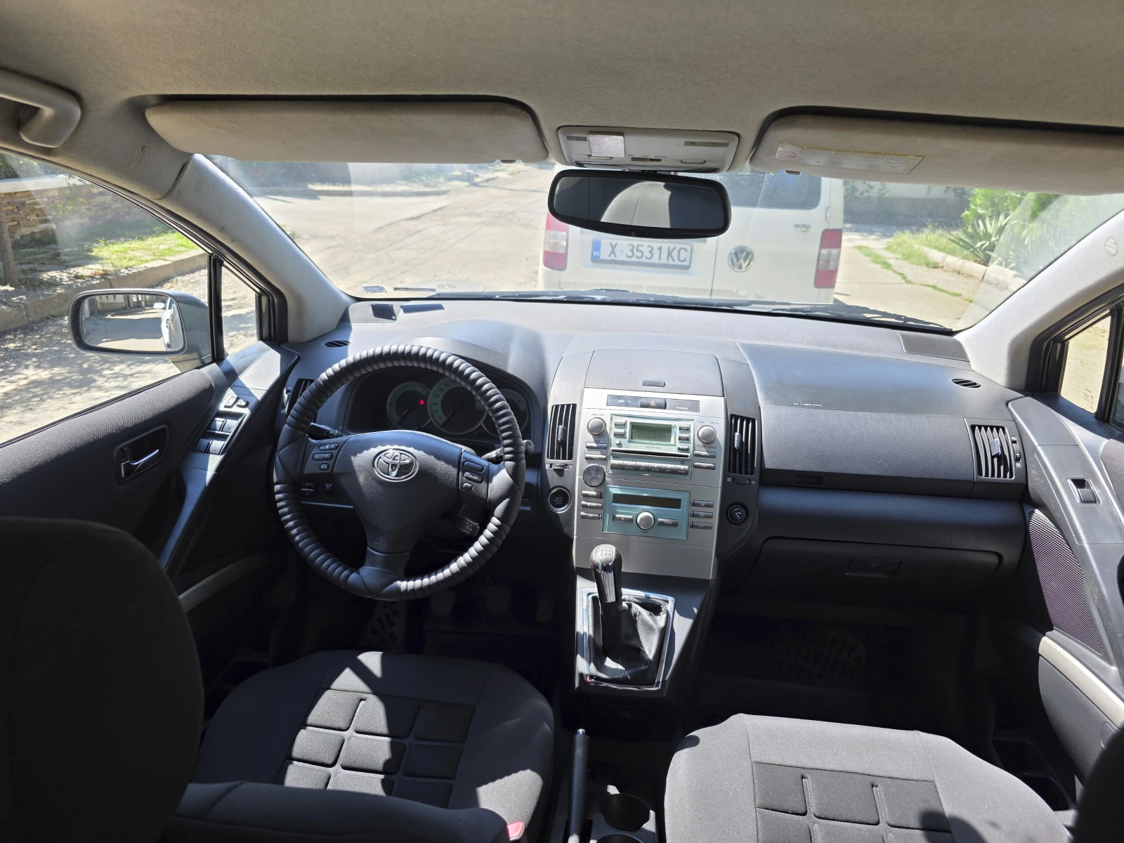 Toyota Corolla verso  - изображение 9