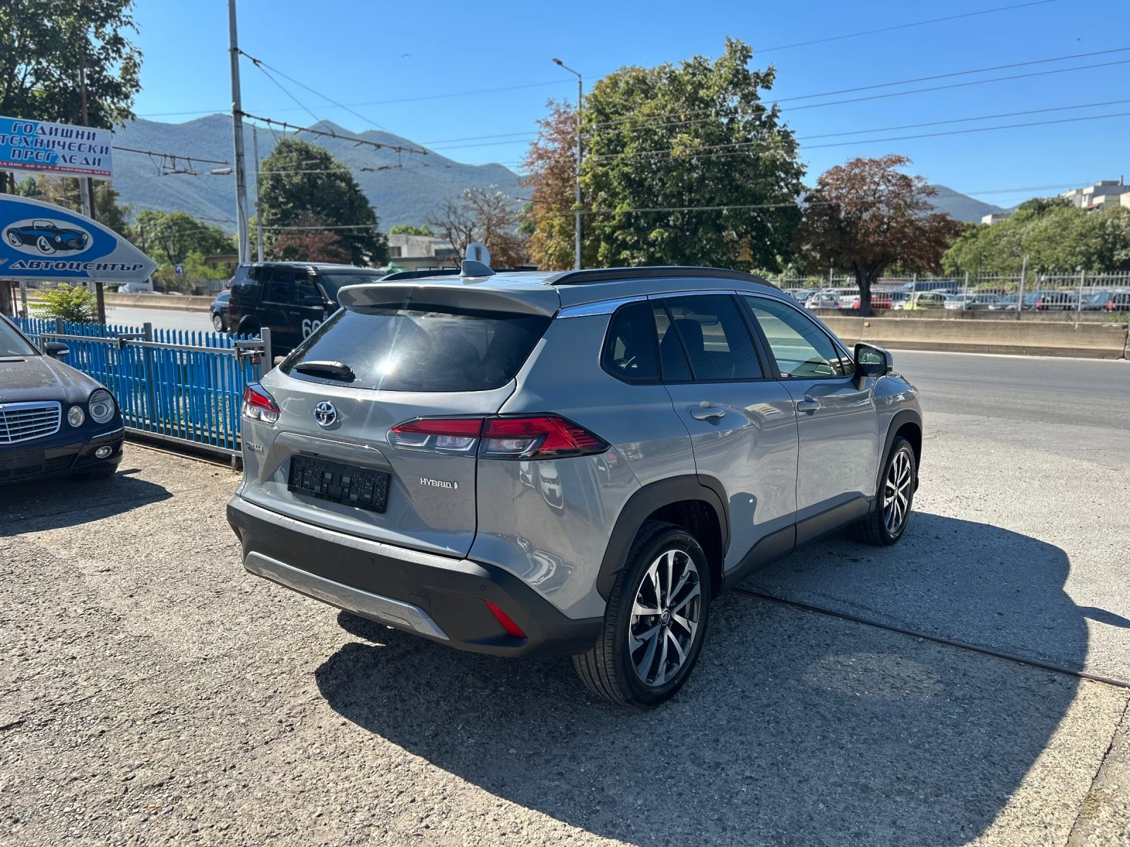 Toyota Corolla Cross HYBRID EURO6E | Mobile.bg   7