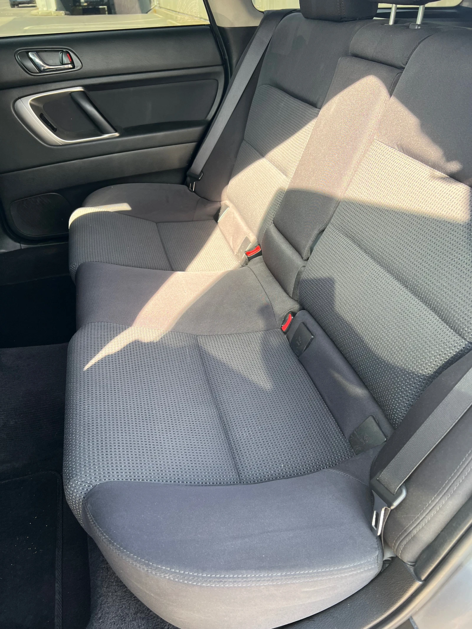 Subaru Legacy Bi-fuel F1, снимка 10 - Автомобили и джипове - 51914147