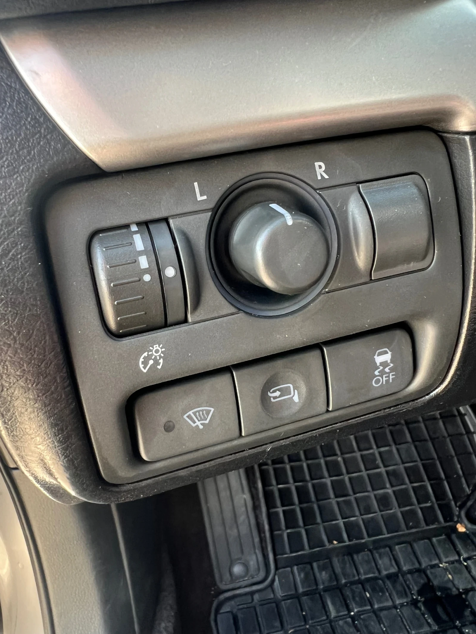 Subaru Legacy Bi-fuel F1, снимка 8 - Автомобили и джипове - 51914147